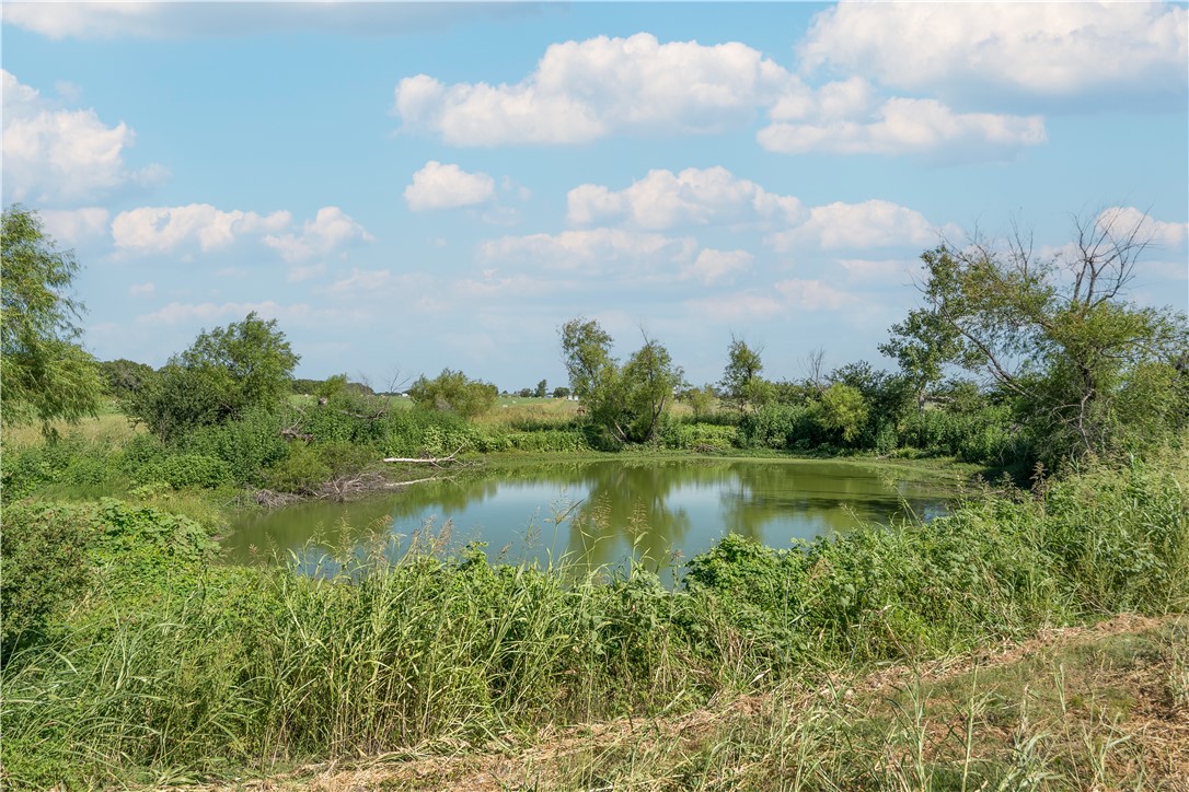 TBD Cr 427 Road, Lorena, Texas image 2