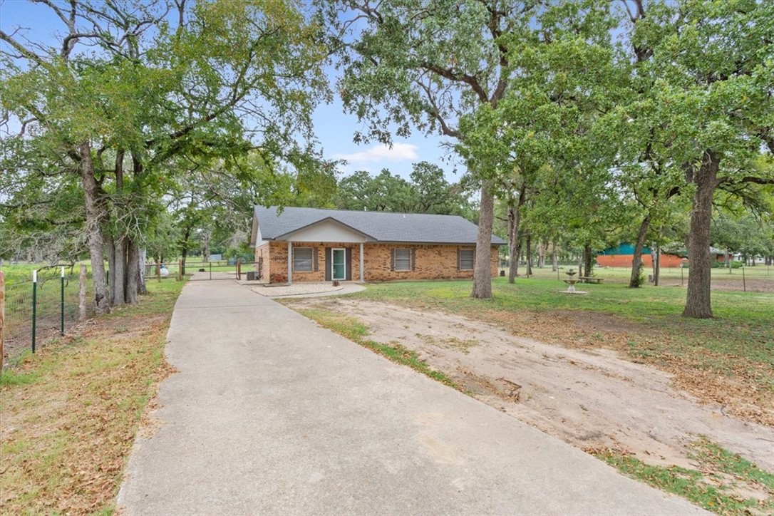 290 Briar Lane, Chilton, Texas image 23