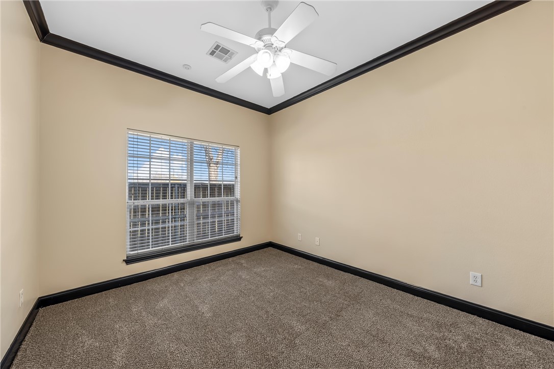 2124 S 4th Street, Waco, Texas image 10