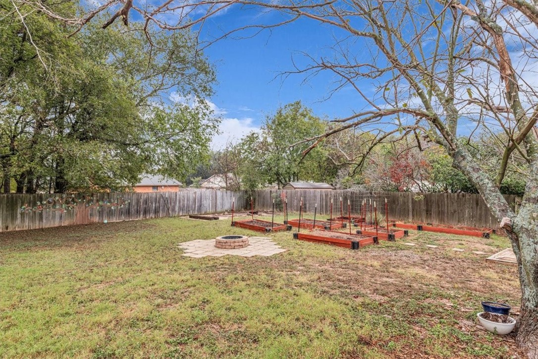 200 Opal Street, Hewitt, Texas image 8