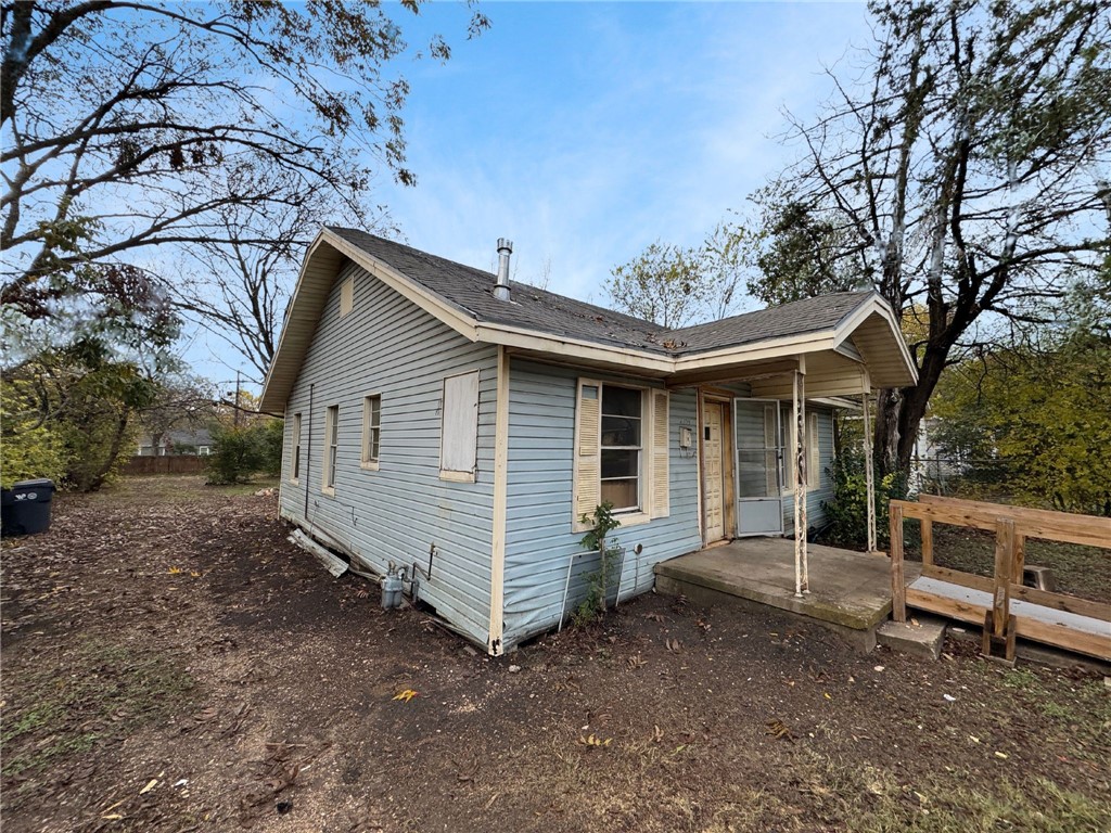 2304 Alexander Avenue, Waco, Texas image 2