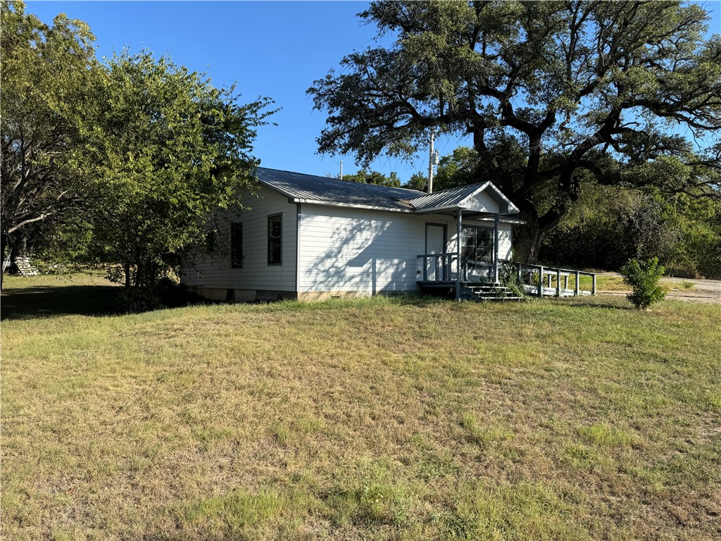 409 S 9th Street, Valley Mills, Texas image 1