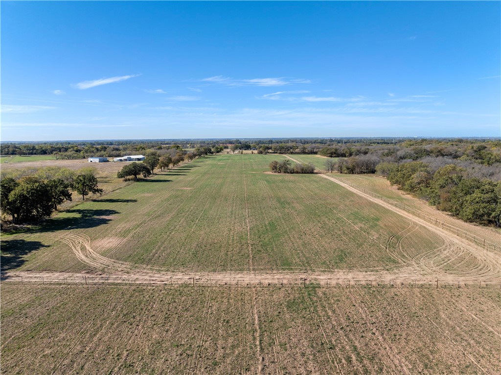 1707 W Lake Creek Road, Riesel, Texas image 9