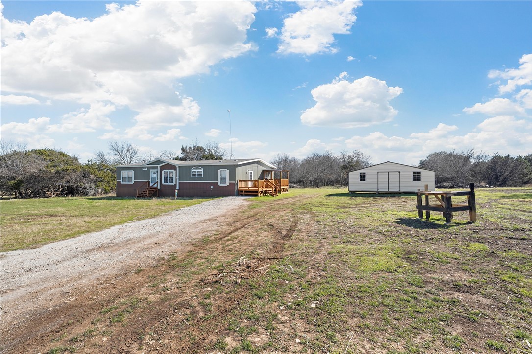 199 Cr 3585, China Spring, Texas image 3