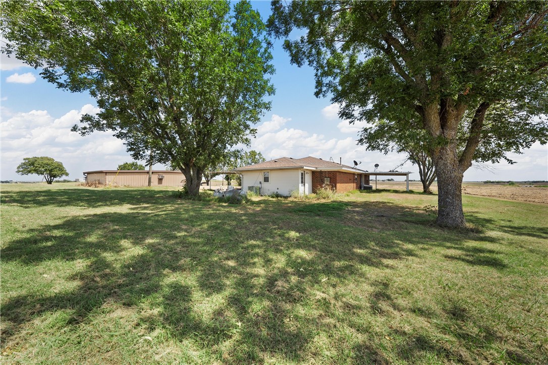 979 W Crabb Road, West, Texas image 26