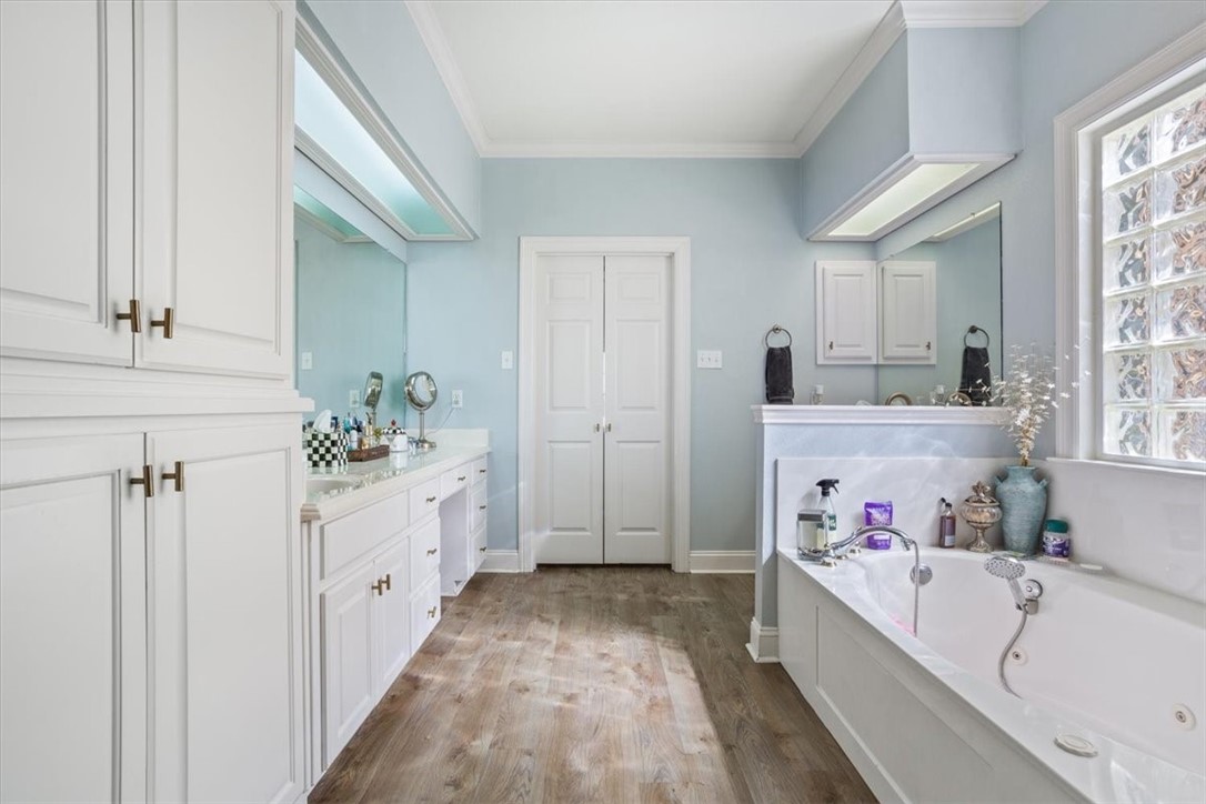 1540 Austin Hines Drive, China Spring, Texas image 30