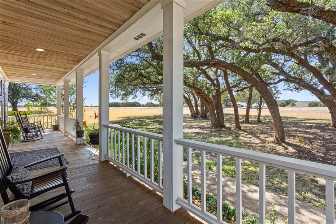 1540 Austin Hines Drive, China Spring, Texas image 6