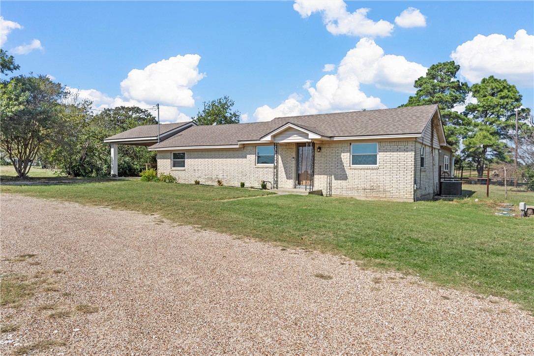 3166 Tokio Road, West, Texas image 9