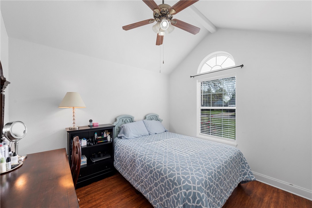 401 David Davis Drive, McGregor, Texas image 10