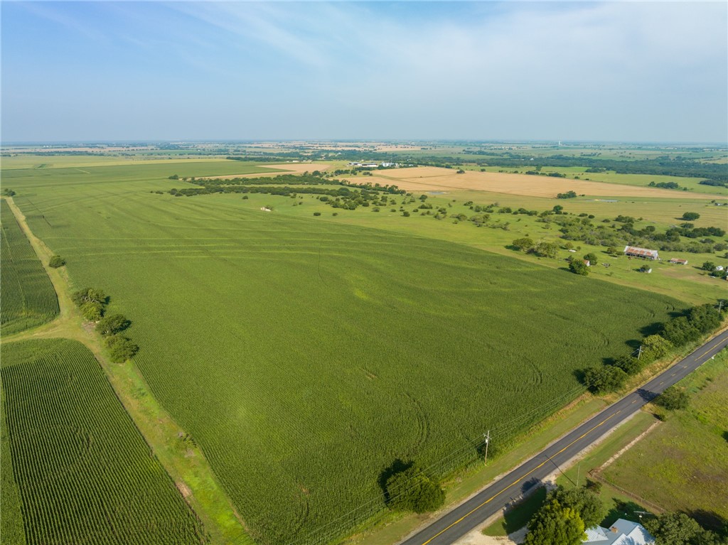 16401 Cedar Rock Parkway, Crawford, Texas image 22