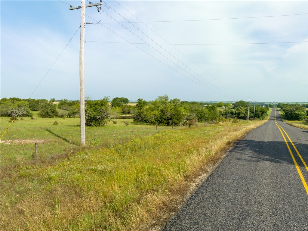 16401 Cedar Rock Parkway, Crawford, Texas image 10