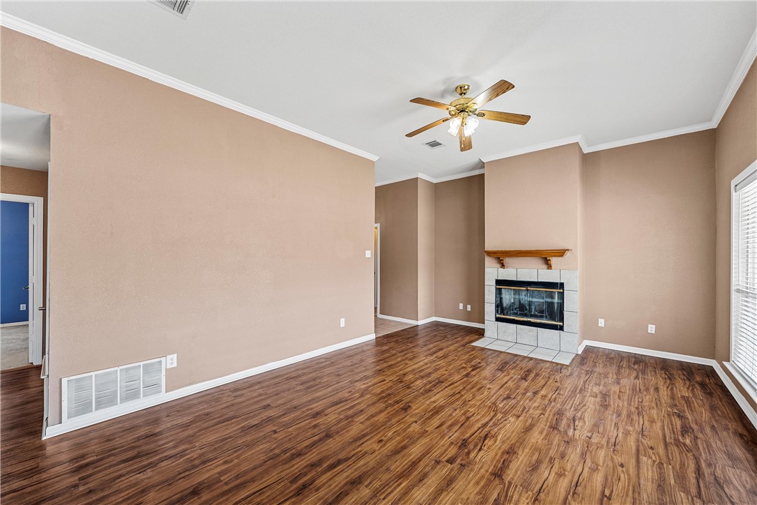 716 Barton Creek Drive, Hewitt, Texas image 22