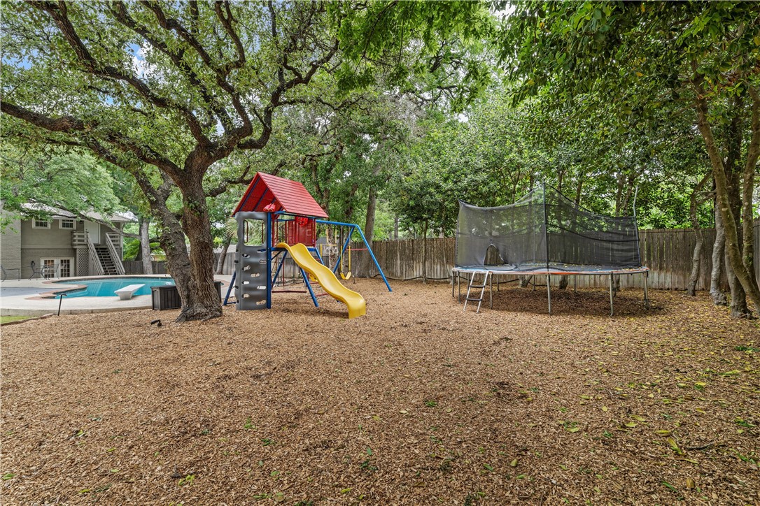 367 Broughton Drive, Woodway, Texas image 44