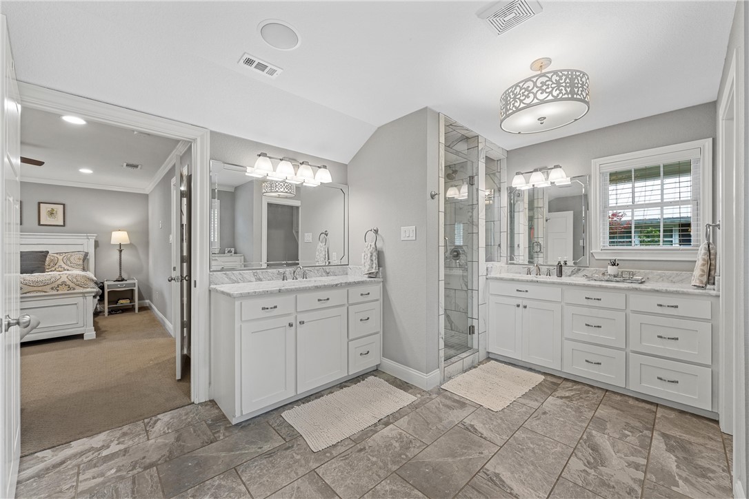 367 Broughton Drive, Woodway, Texas image 24