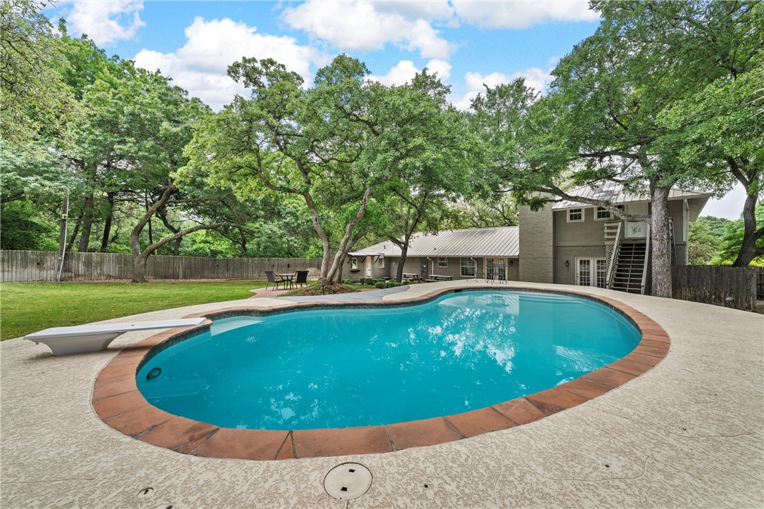 367 Broughton Drive, Woodway, Texas image 41