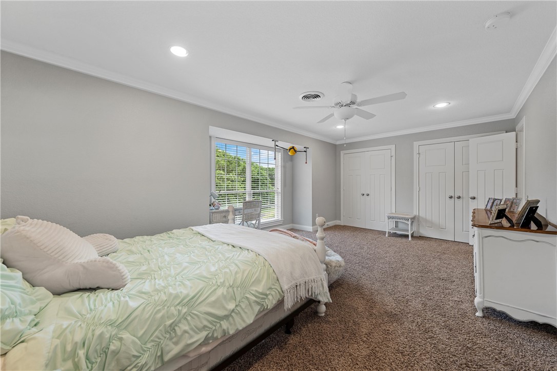 367 Broughton Drive, Woodway, Texas image 32