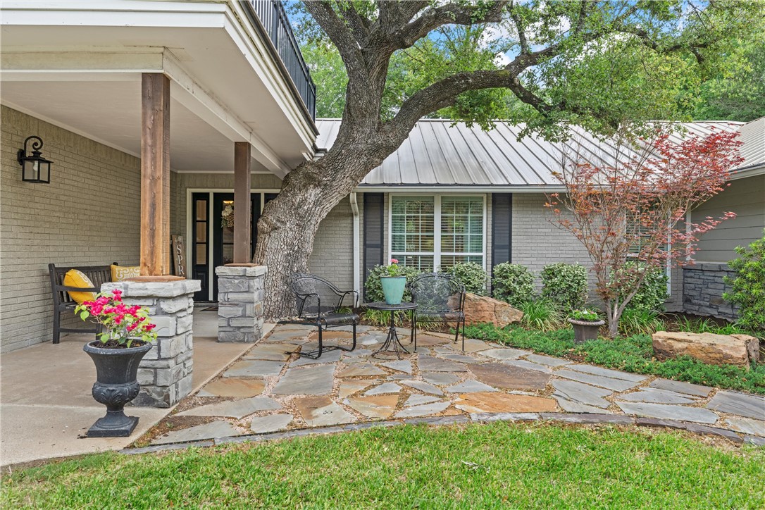 367 Broughton Drive, Woodway, Texas image 4