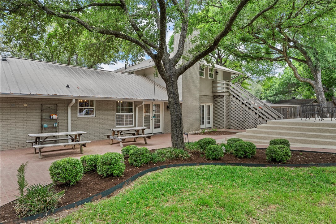 367 Broughton Drive, Woodway, Texas image 38