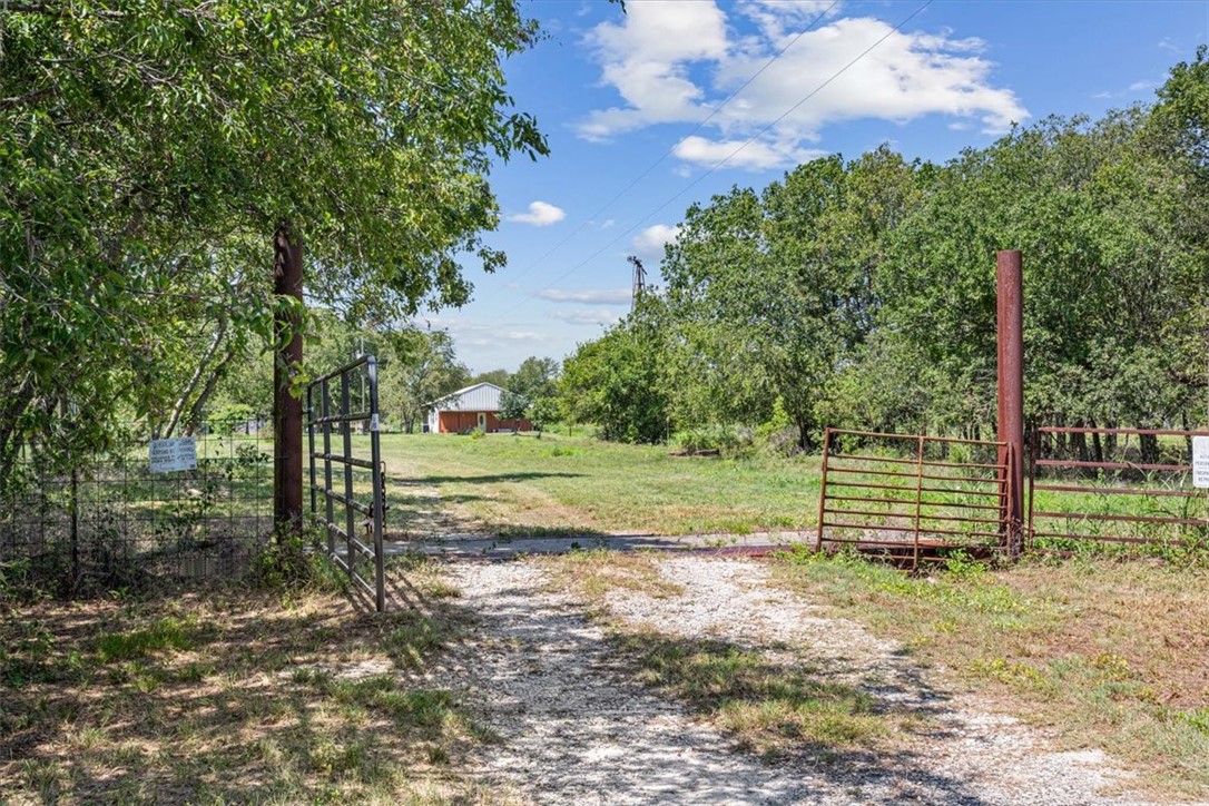 774 Cr 3510 Road, Valley Mills, Texas image 2