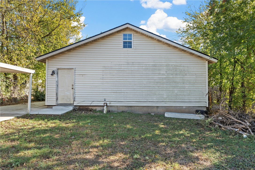 2021 Gurley Avenue, Waco, Texas image 8