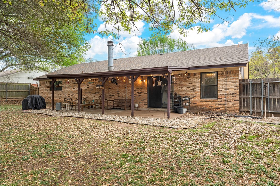 329 Cedarwood Lane, Hewitt, Texas image 28