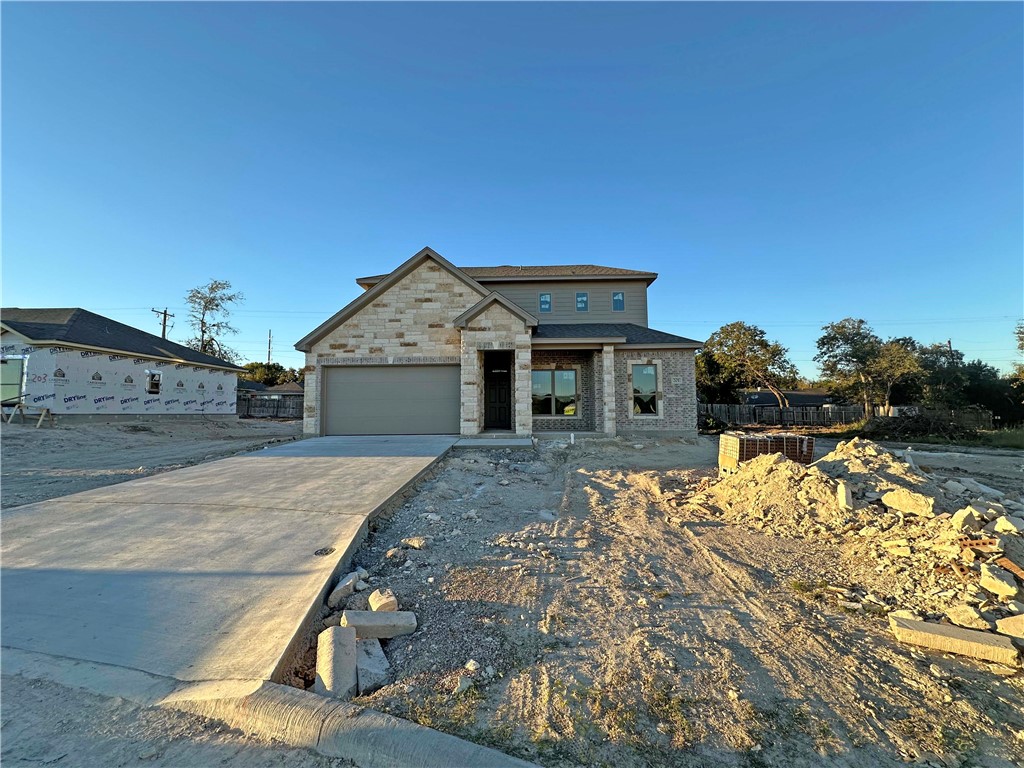 201 Lasso Loop, Lorena, Texas image 1