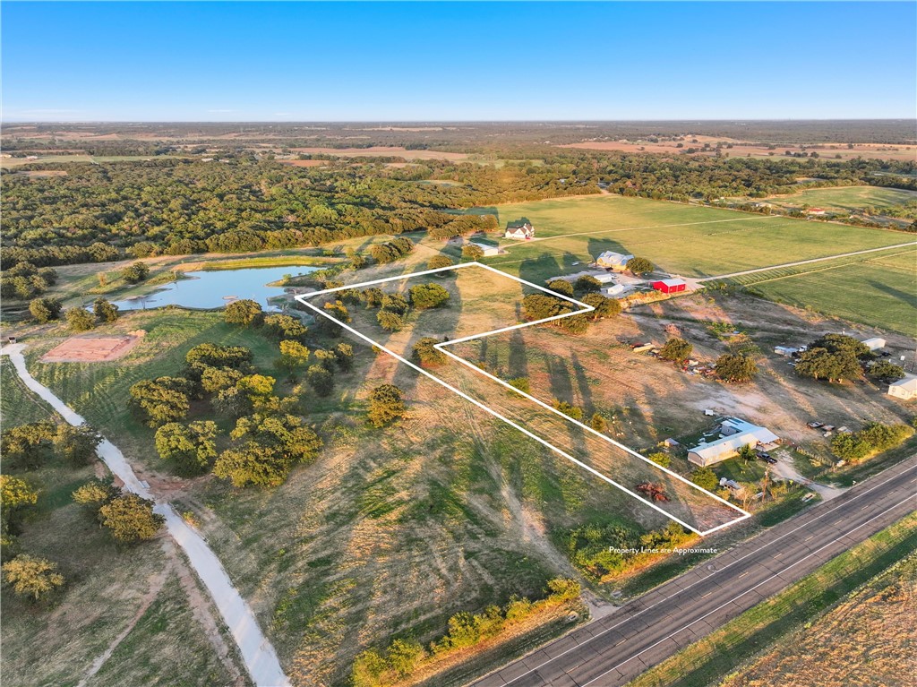 16124 Gholson Road, Waco, Texas image 2