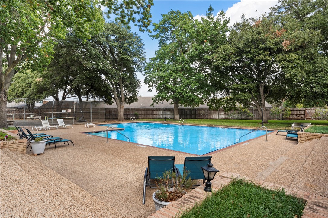 4924 Cobbs Drive #2C, Waco, Texas image 24