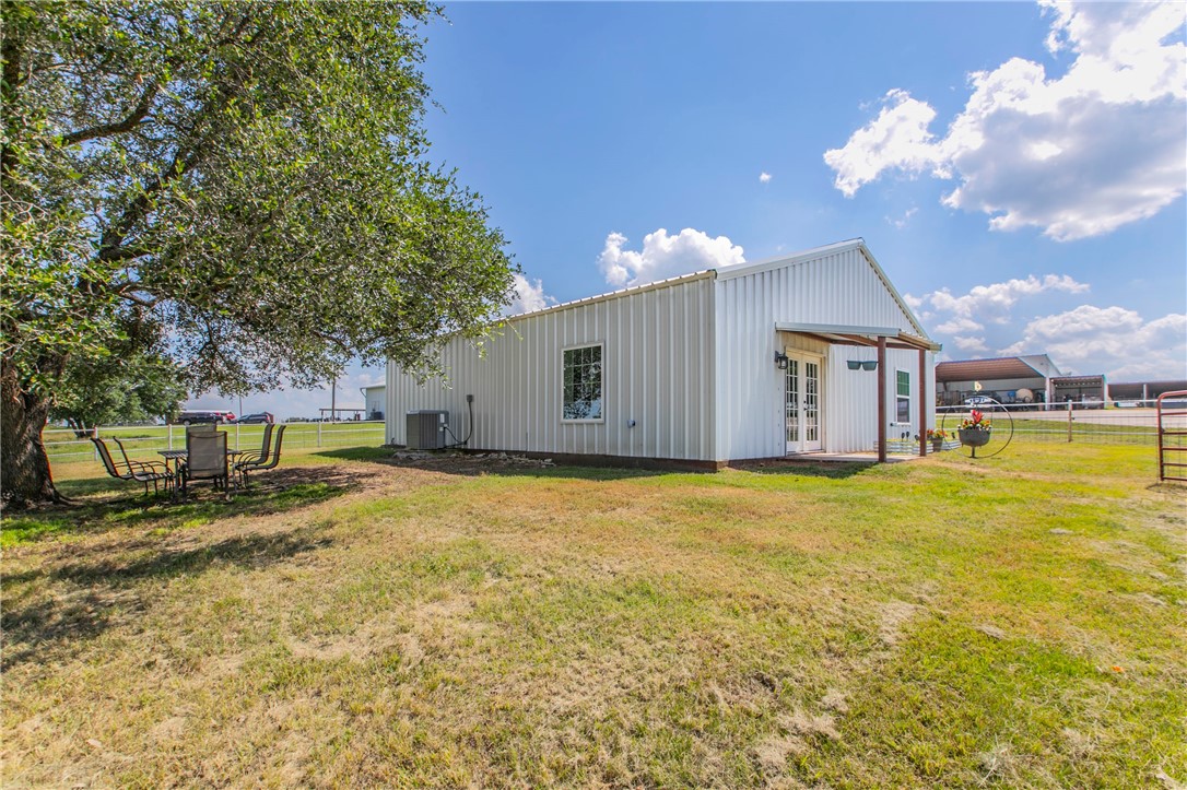 5805 Cr 301, Jonesboro, Texas image 38