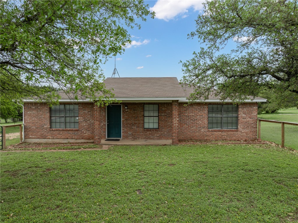 326 Cr 3590, China Spring, Texas image 1
