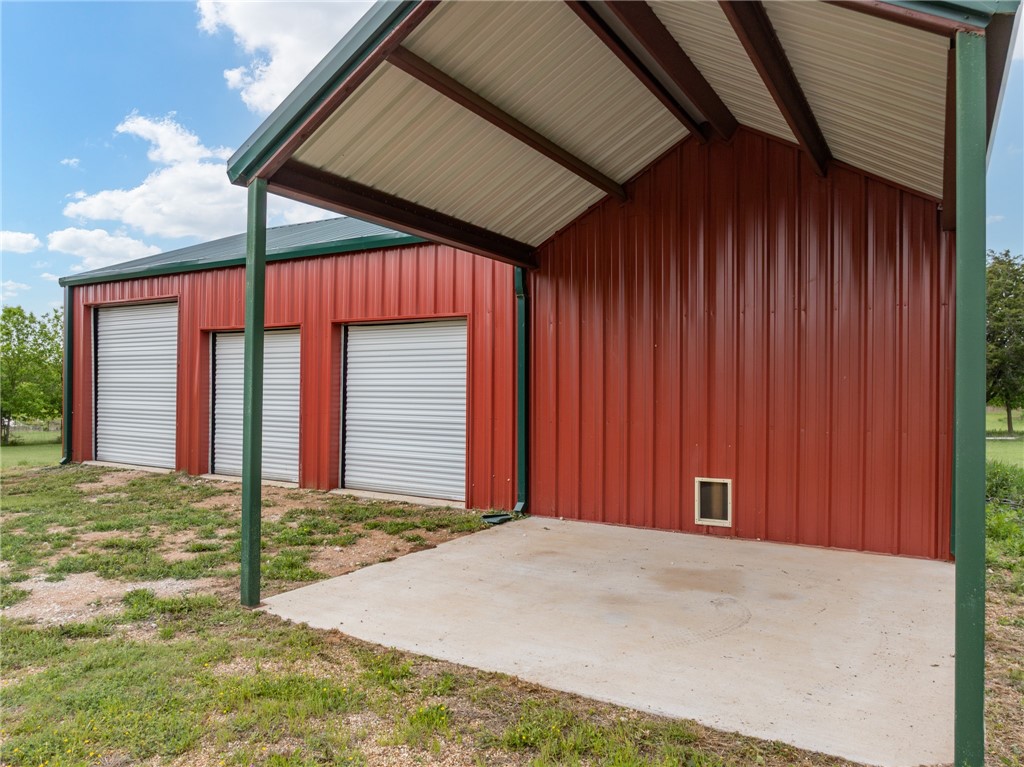 326 Cr 3590, China Spring, Texas image 20