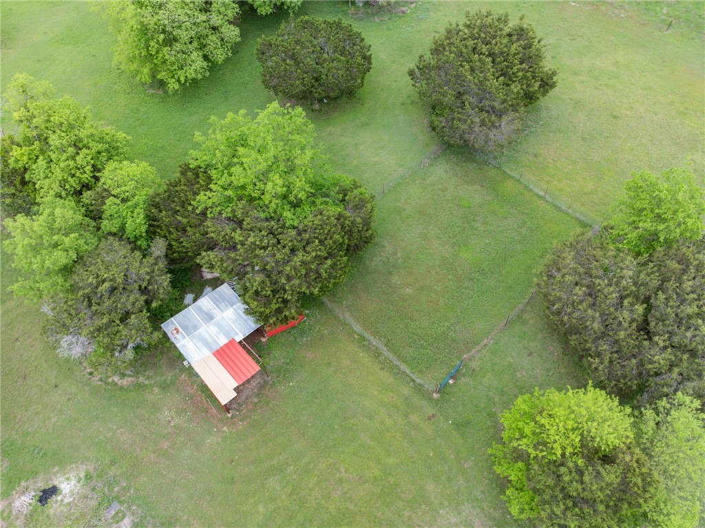 326 Cr 3590, China Spring, Texas image 28