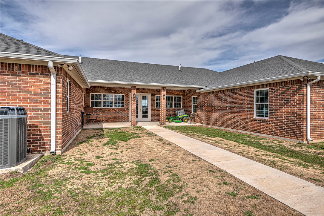 4948 Woodlawn Road, Lorena, Texas image 38