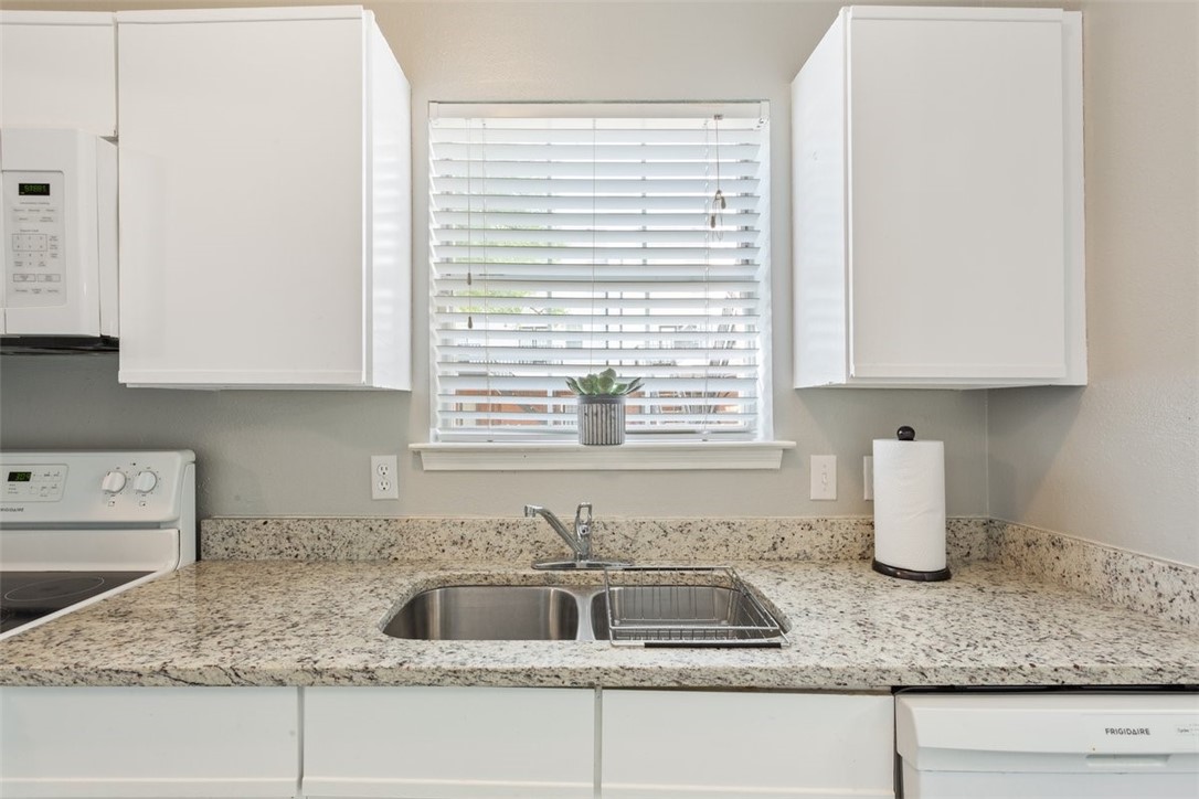 600 Bagby Avenue #8A, Waco, Texas image 4