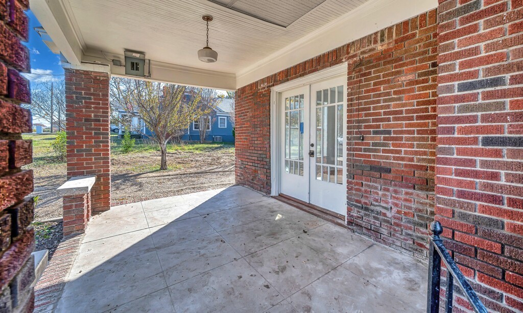 1620 N 17th Street, Waco, Texas image 3