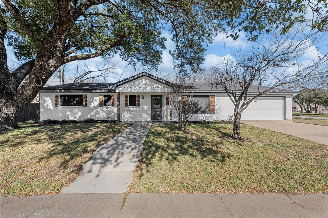 3701 Chesser Drive, Waco, Texas image 2