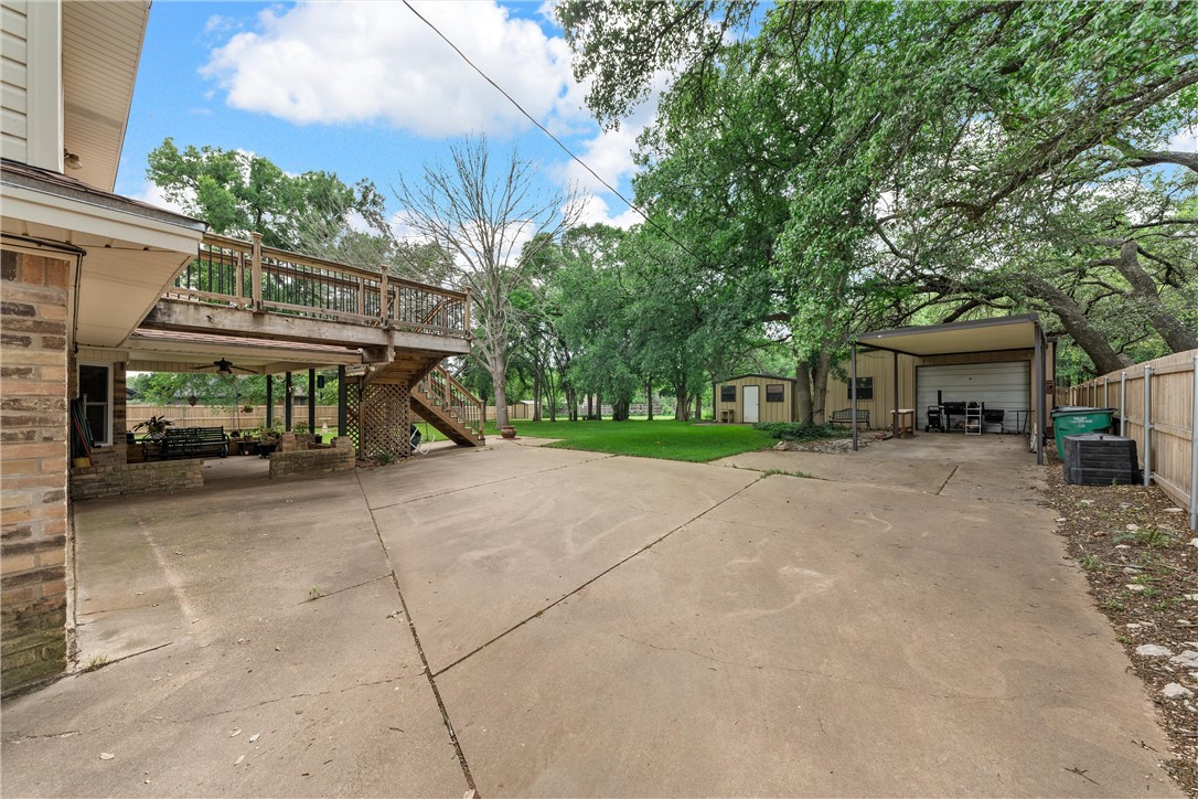 3217 Pioneer Circle, Woodway, Texas image 32