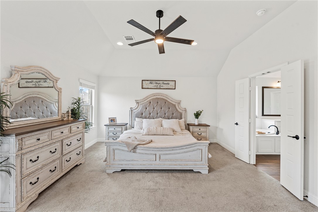 904 Edinburgh Drive, McGregor, Texas image 5