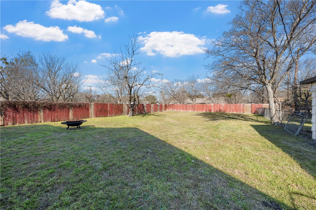 1515 E Texas Avenue, Mart, Texas image 16