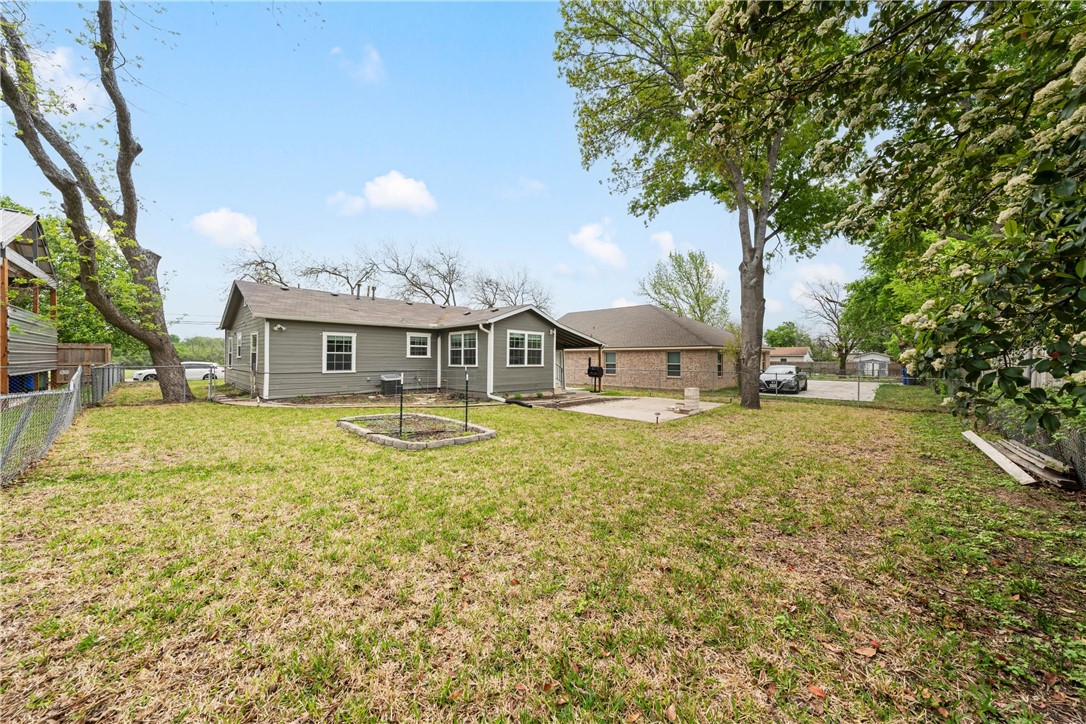 3312 Pewitt Drive, Waco, Texas image 18