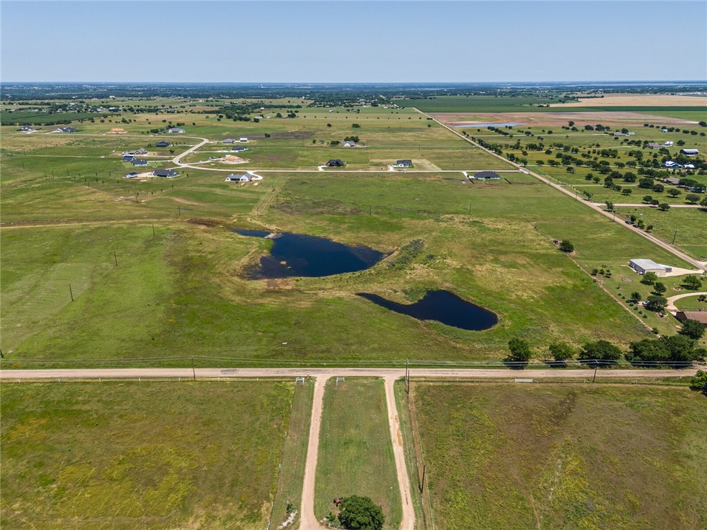 1370 Shiloh Church Road, Crawford, Texas image 9