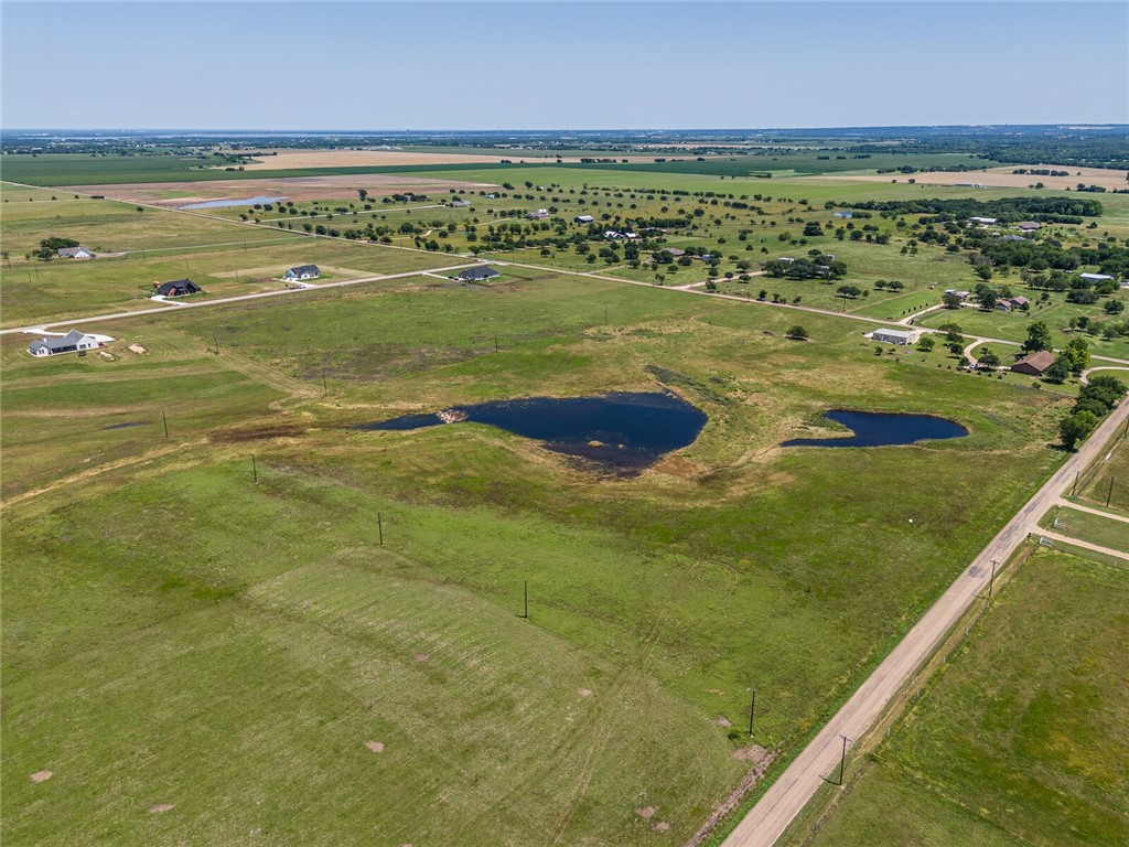 1370 Shiloh Church Road, Crawford, Texas image 8