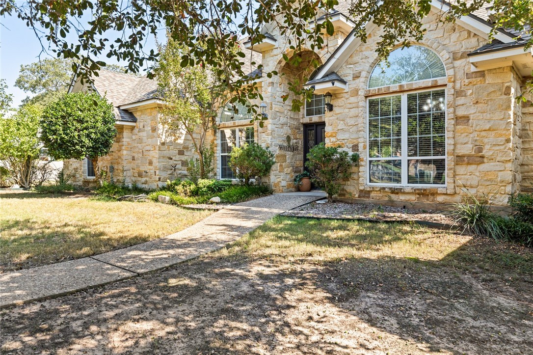 2385 Austin Hines Drive, China Spring, Texas image 26