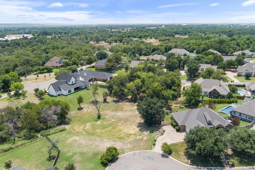 609 Keys Creek Drive, Waco, Texas image 23