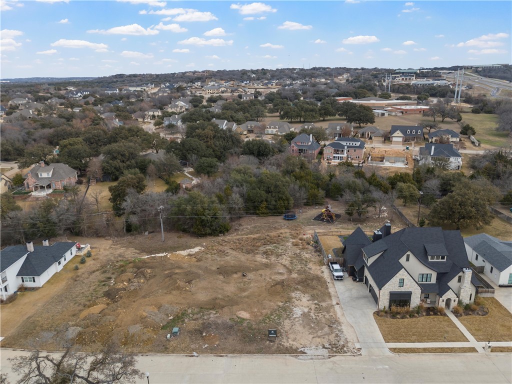 16008 Torrey Springs Boulevard, Woodway, Texas image 2