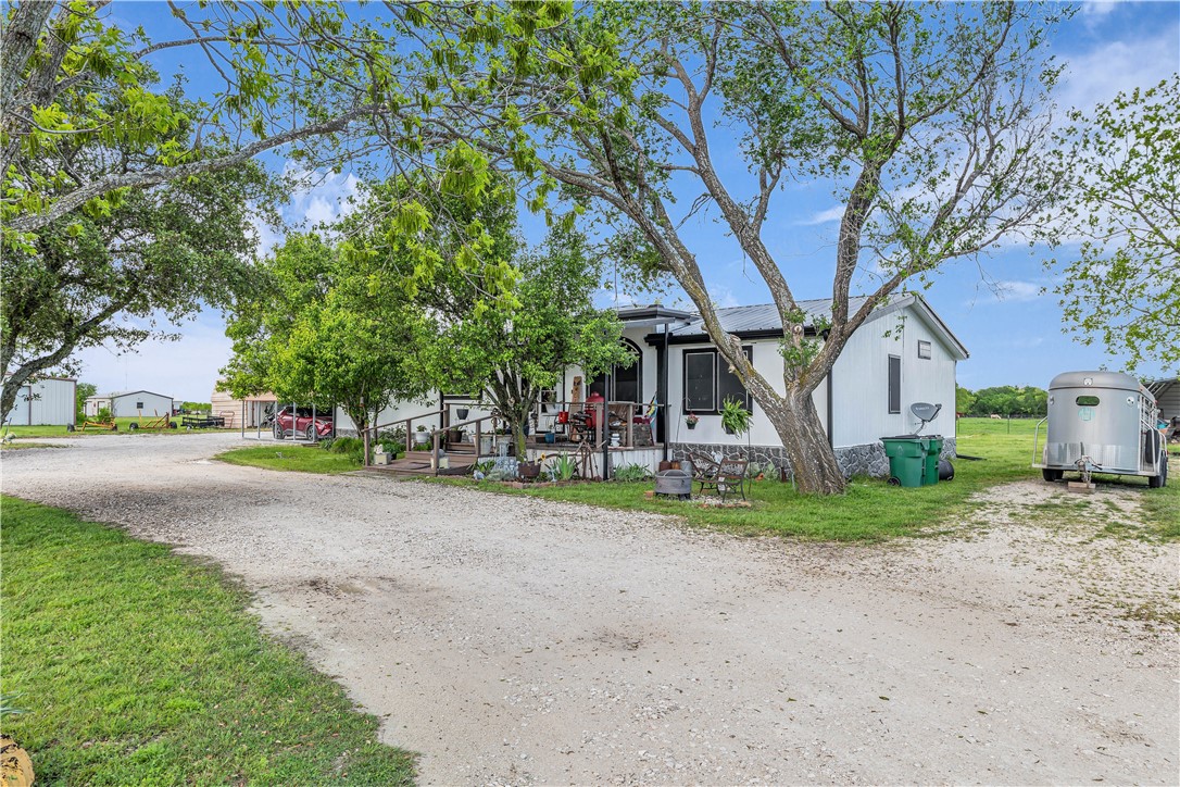 321 Altus Rd Rd, Elm Mott, Texas image 3