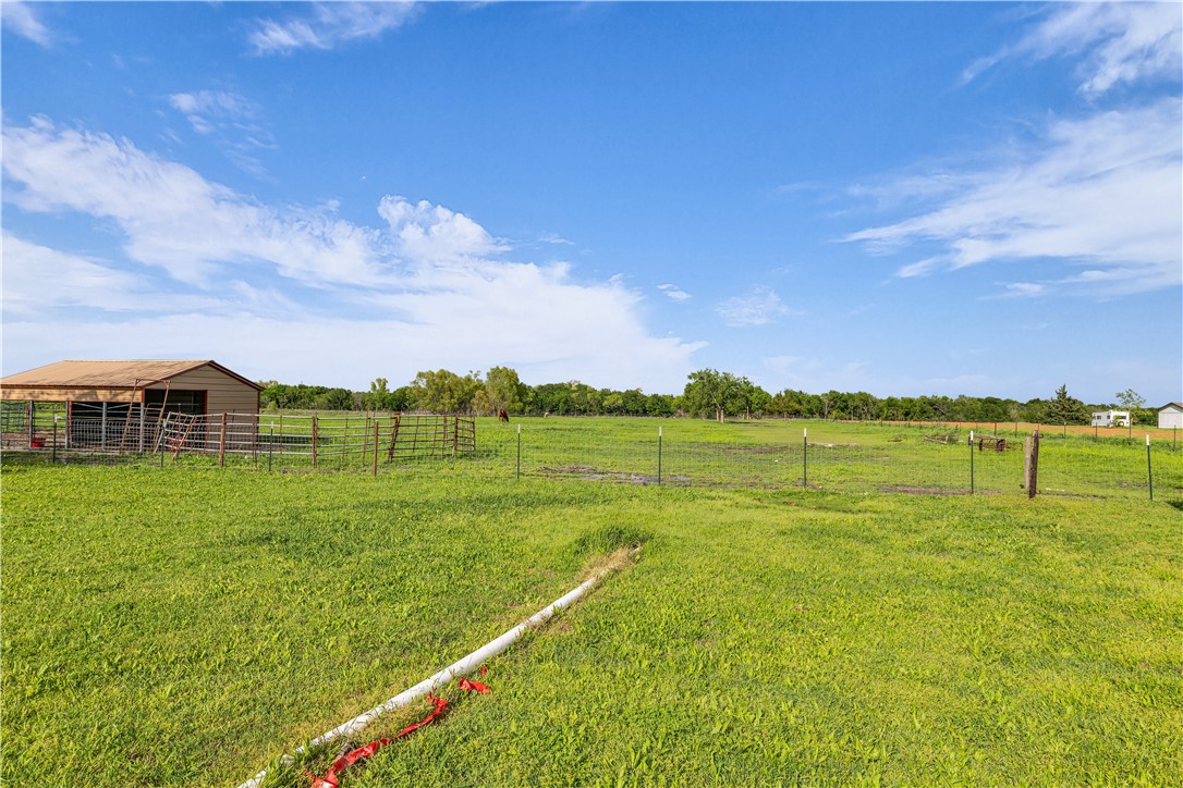 321 Altus Rd Rd, Elm Mott, Texas image 37