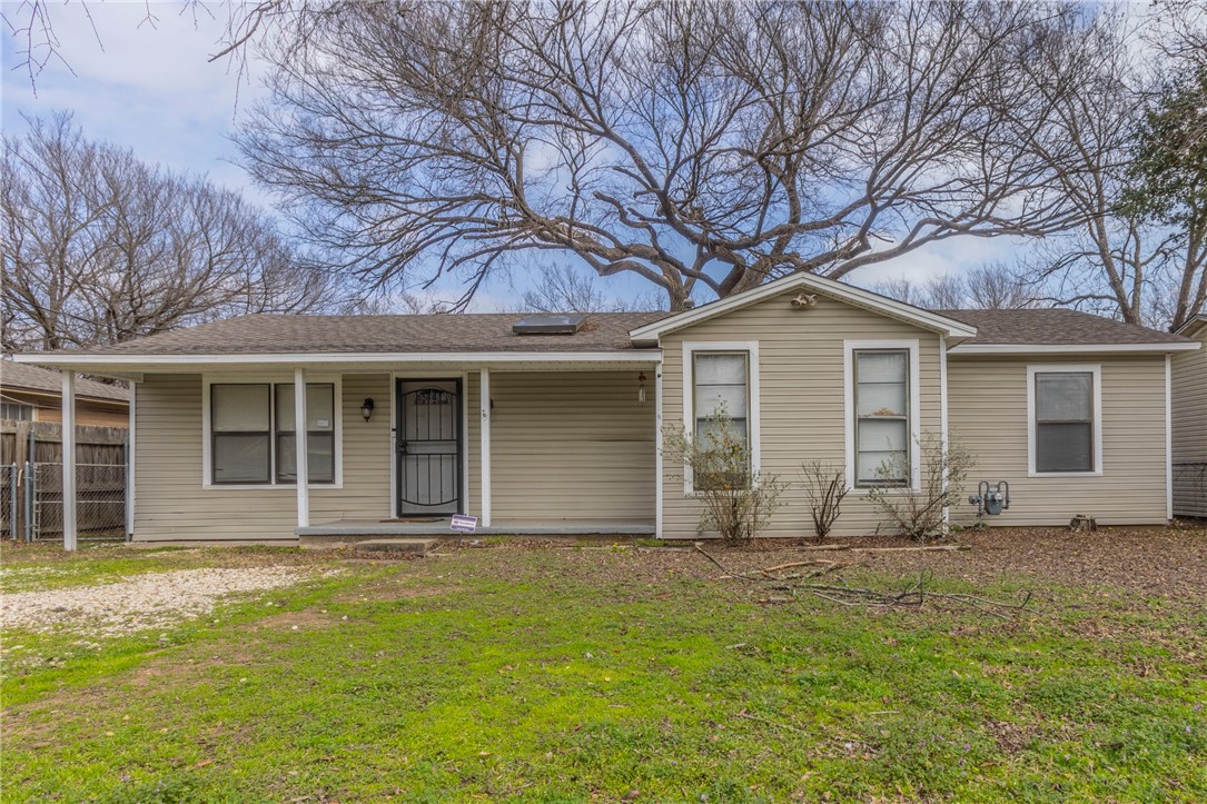 207 N Bermuda Street, Waco, Texas image 1