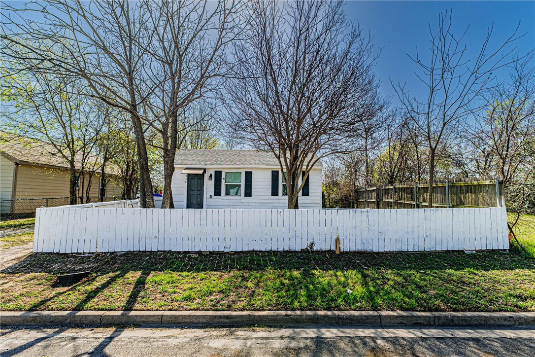 936 Martin Avenue, Waco, Texas image 4