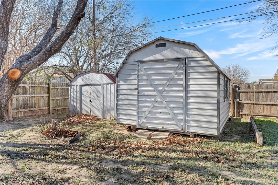 1901 Ruidoso Drive, Woodway, Texas image 35